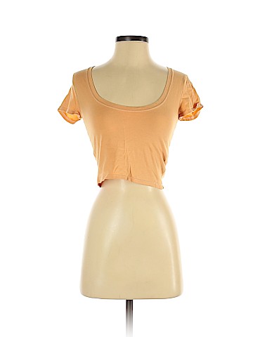 Forever 21 Short Sleeve T-Shirt (view 1)