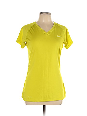 Nike Active T-Shirt (view 1)