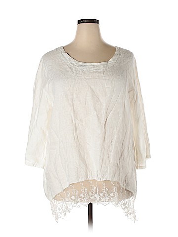 Assorted Brands 3/4 Sleeve Blouse (view 1)