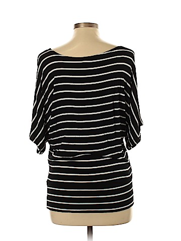 Zenana Outfitters Short Sleeve Top (view 2)