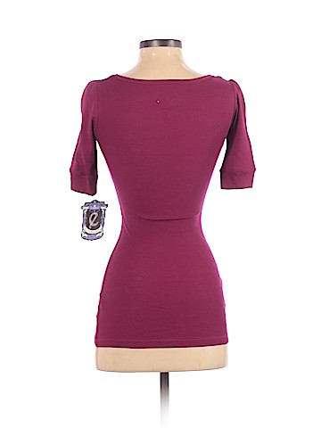 Ellemenno Short Sleeve T-Shirt (view 2)