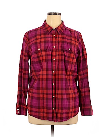 St. John's Bay Long Sleeve Button-Down Shirt (view 1)