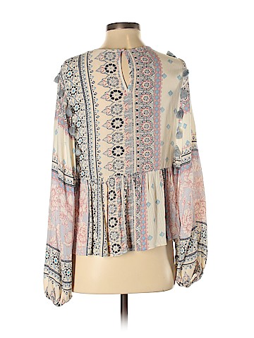 American Eagle Outfitters Long Sleeve Blouse (view 2)