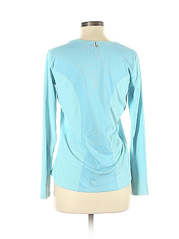 Nike Active T-Shirt (view 2)