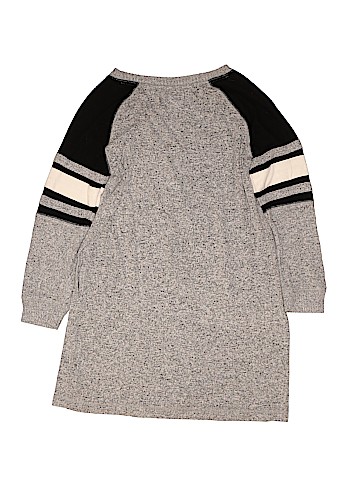 Old Navy Pullover Sweater (view 2)