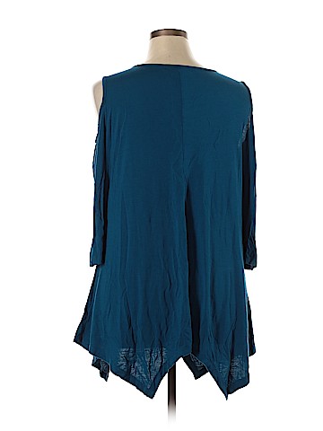 Signature collection 3/4 Sleeve Top (view 2)