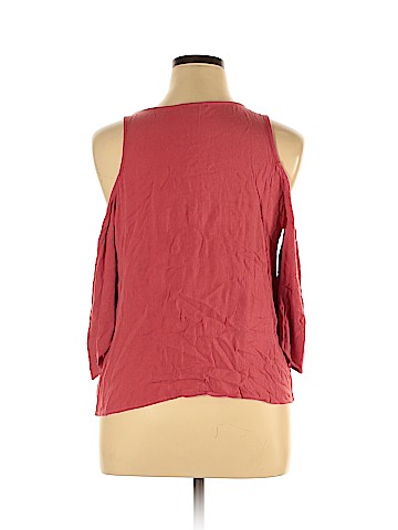 Charlotte Russe 3/4 Sleeve Blouse (view 2)