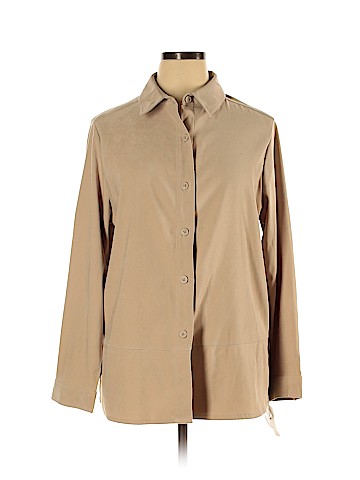 Croft & Barrow Long Sleeve Button-Down Shirt (view 1)