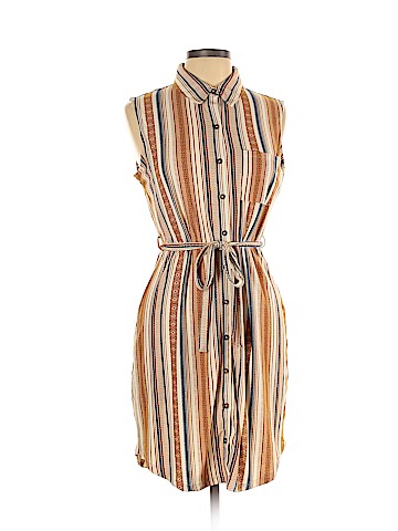 No Boundaries Casual Dress (view 1)