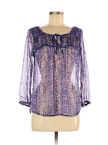 American Eagle Outfitters 3/4 Sleeve Blouse (view 1)