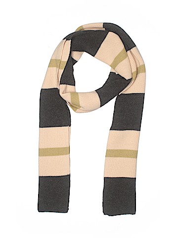 Rubbish Scarf (view 1)