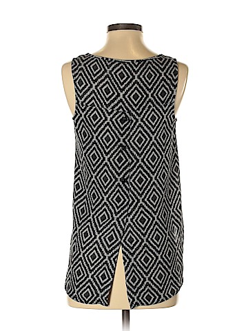 Pink Rose Sleeveless Blouse (view 2)