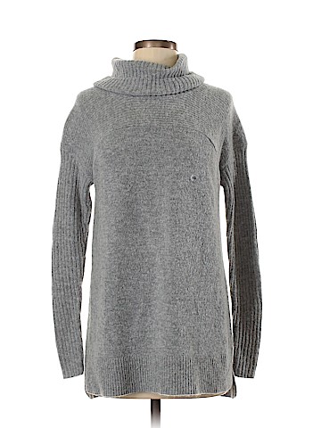 American Eagle Outfitters Pullover Sweater (view 1)