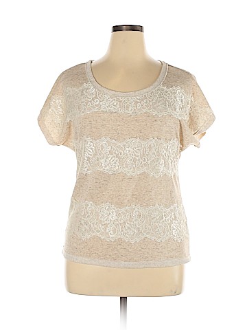Maurices Short Sleeve Top (view 1)
