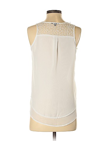 XOXO Sleeveless Blouse (view 2)