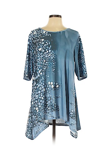 Simply Aster By Firmiana 3/4 Sleeve Top (view 1)