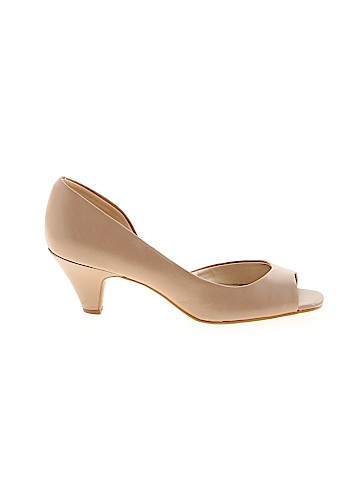 Bandolino Heels (view 1)