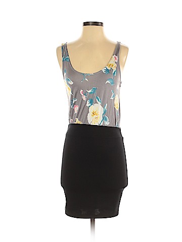 Forever 21 Casual Dress (view 1)