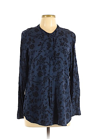 Old Navy Long Sleeve Button-Down Shirt (view 1)