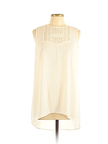 DR2 Sleeveless Blouse (view 1)