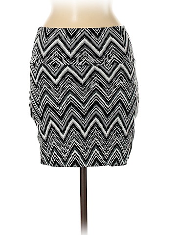 Lily Rose Casual Skirt (view 2)