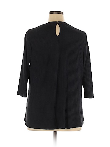 Maurices 3/4 Sleeve Top (view 2)