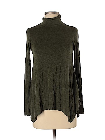 American Eagle Outfitters Long Sleeve Turtleneck (view 1)