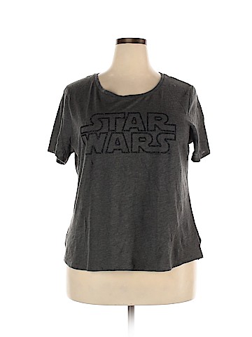 Old Navy Short Sleeve T-Shirt (view 1)