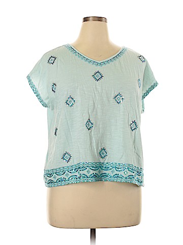 Assorted Brands Short Sleeve Top (view 1)