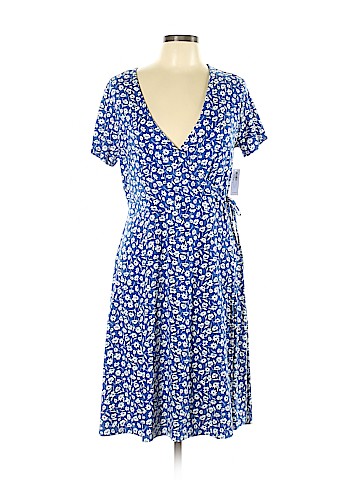 Old Navy Casual Dress (view 1)