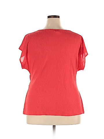 14th & Union Short Sleeve Blouse (view 2)