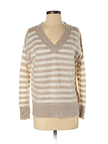 American Eagle Outfitters Pullover Sweater (view 1)