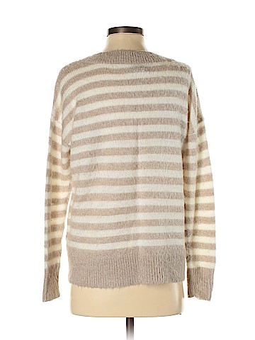 American Eagle Outfitters Pullover Sweater (view 2)