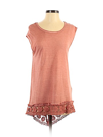 Dantelle Sleeveless Top (view 1)