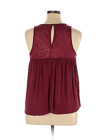 American Eagle Outfitters Sleeveless Blouse (view 2)