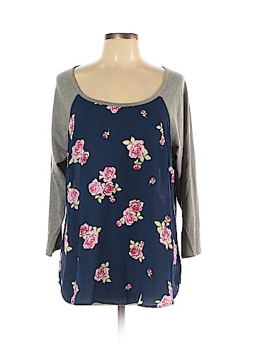 Torrid 3/4 Sleeve Blouse (view 1)