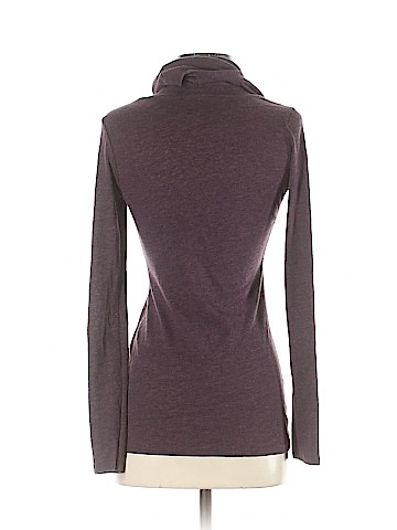 Gap Pullover Sweater (view 2)