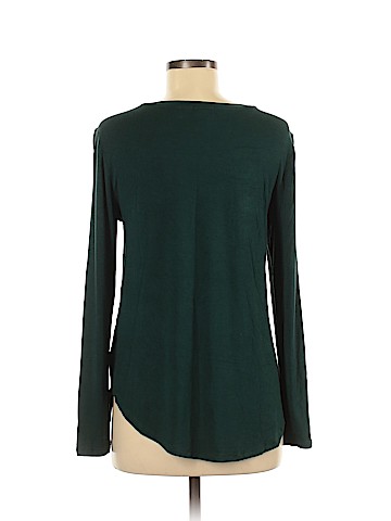 Old Navy Long Sleeve T-Shirt (view 2)