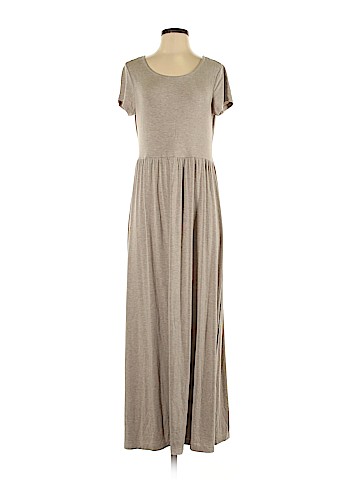 Lucy & Laurel Casual Dress (view 1)