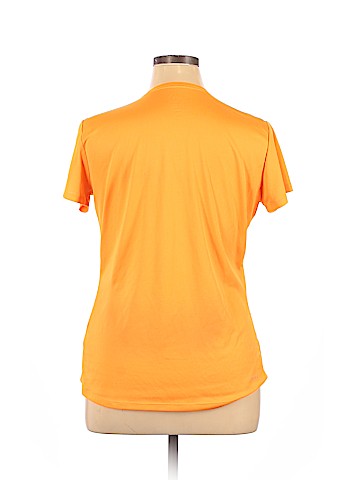 Nike Active T-Shirt (view 2)