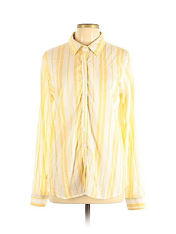 Maurices Long Sleeve Button-Down Shirt (view 1)