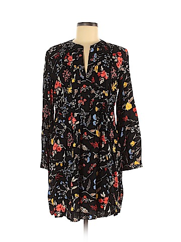Old Navy Casual Dress (view 1)