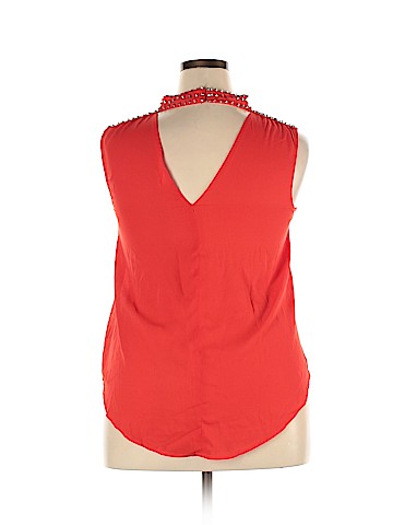 Unbranded Sleeveless Blouse (view 2)