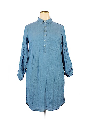 Old Navy Casual Dress (view 1)