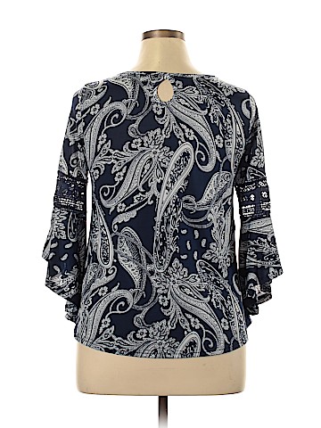 Assorted Brands 3/4 Sleeve Top (view 2)