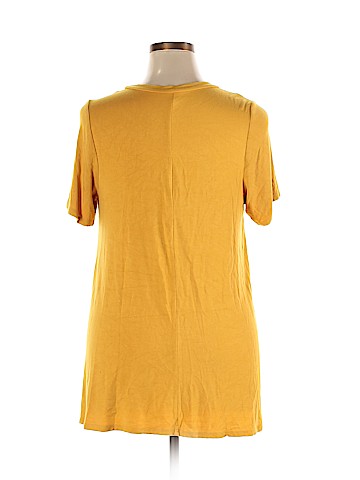 PIPHANY Short Sleeve T-Shirt (view 2)