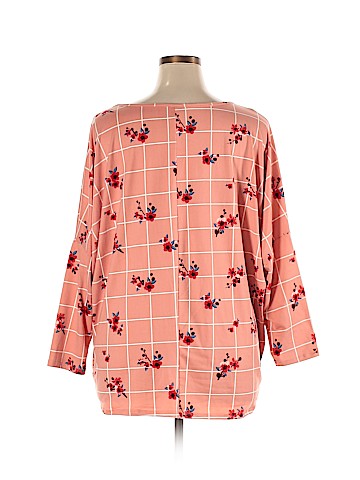 PIPHANY 3/4 Sleeve Top (view 2)