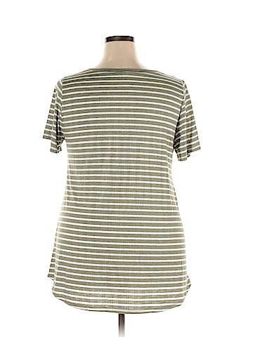 Lularoe Short Sleeve T-Shirt (view 2)