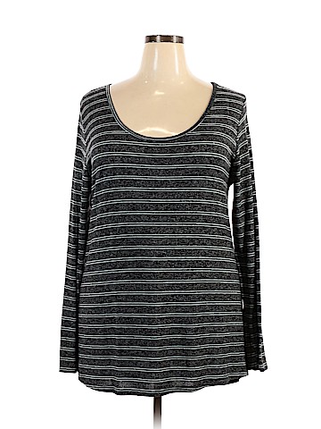 Lularoe Long Sleeve T-Shirt (view 1)