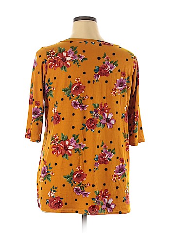 PIPHANY Short Sleeve T-Shirt (view 2)